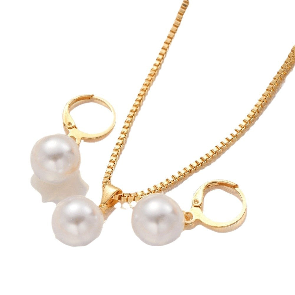 Women's Pearl Jewelry Set Necklace + Earrings