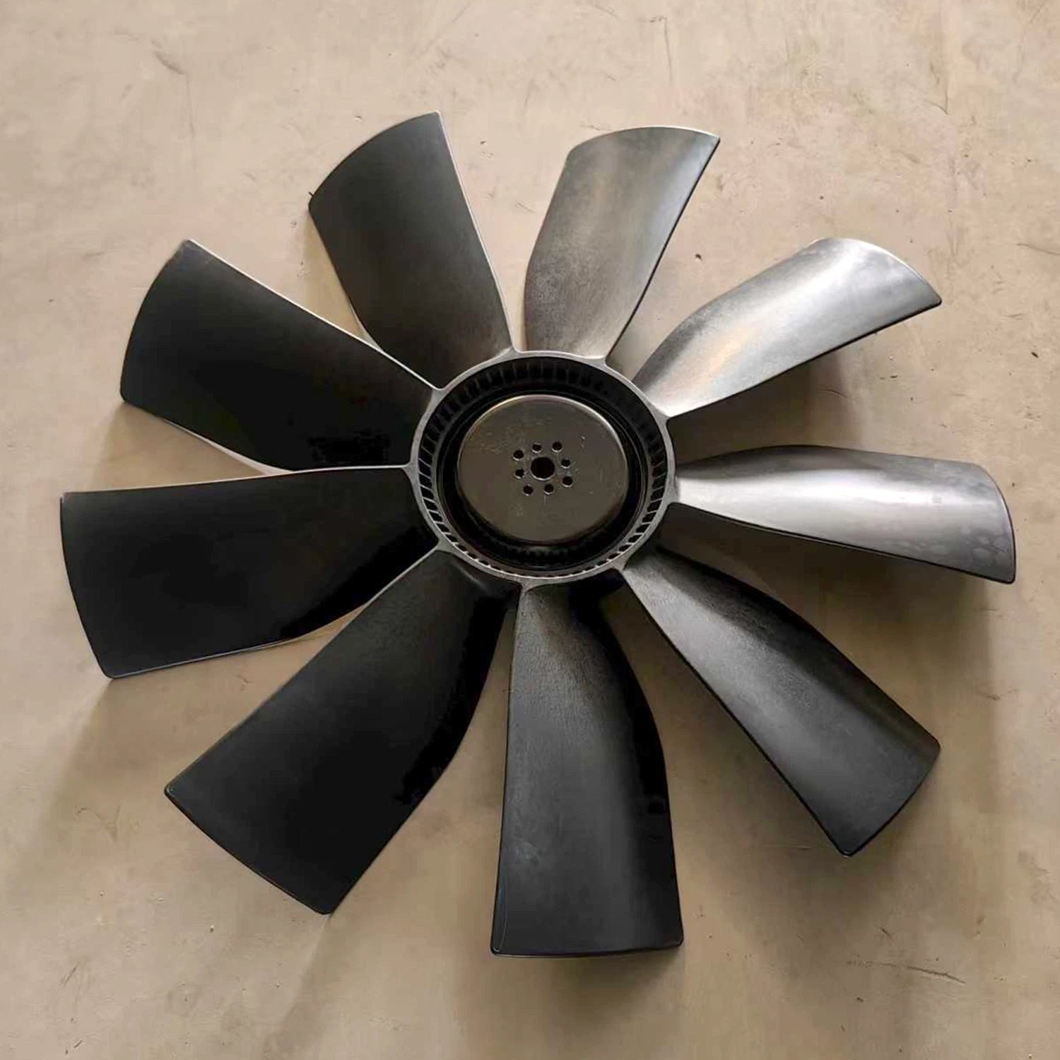 Fan 87313617 For Case Ih Combine 2377 2577 2388 | Hook & Hull Co