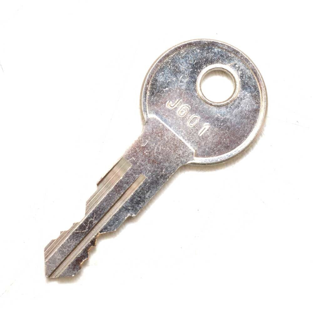 Lund Boat Replacement Key 1999295 by Lund