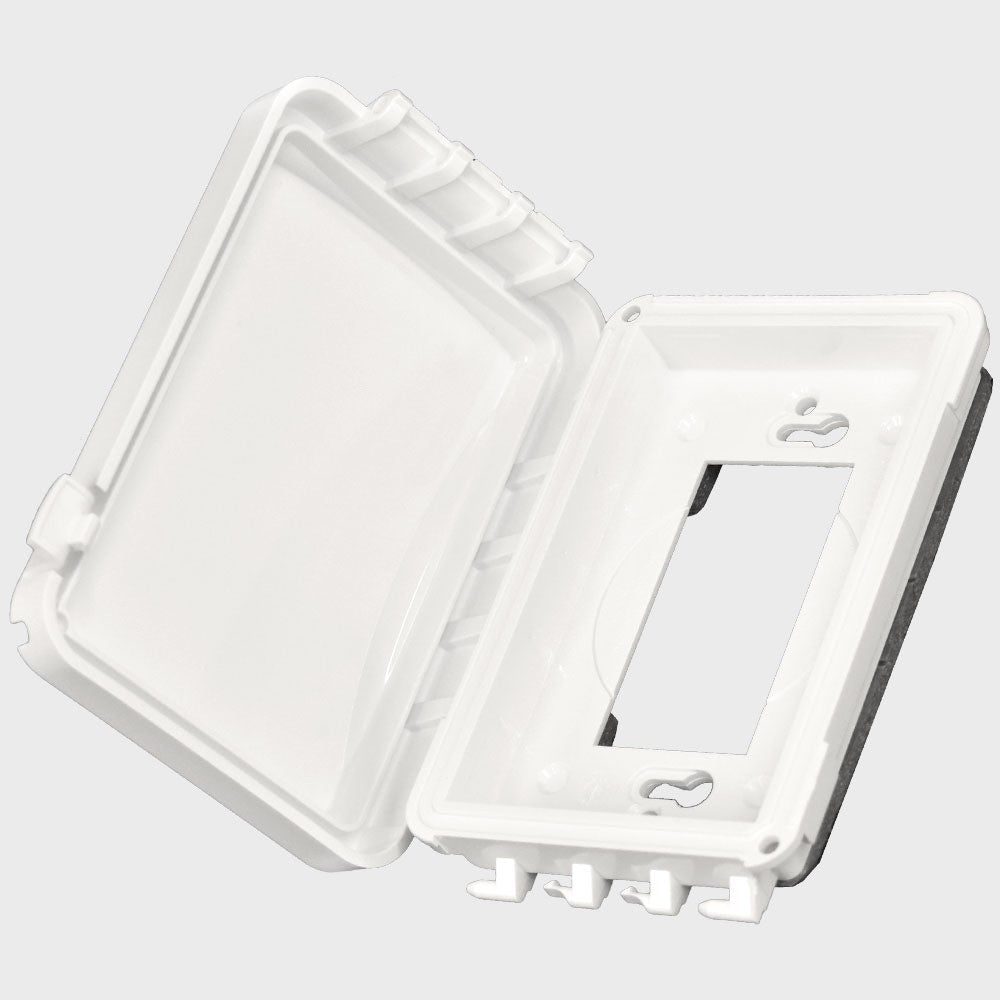 Hubbell Boat TayMac Receptacle Cover by Hubbell