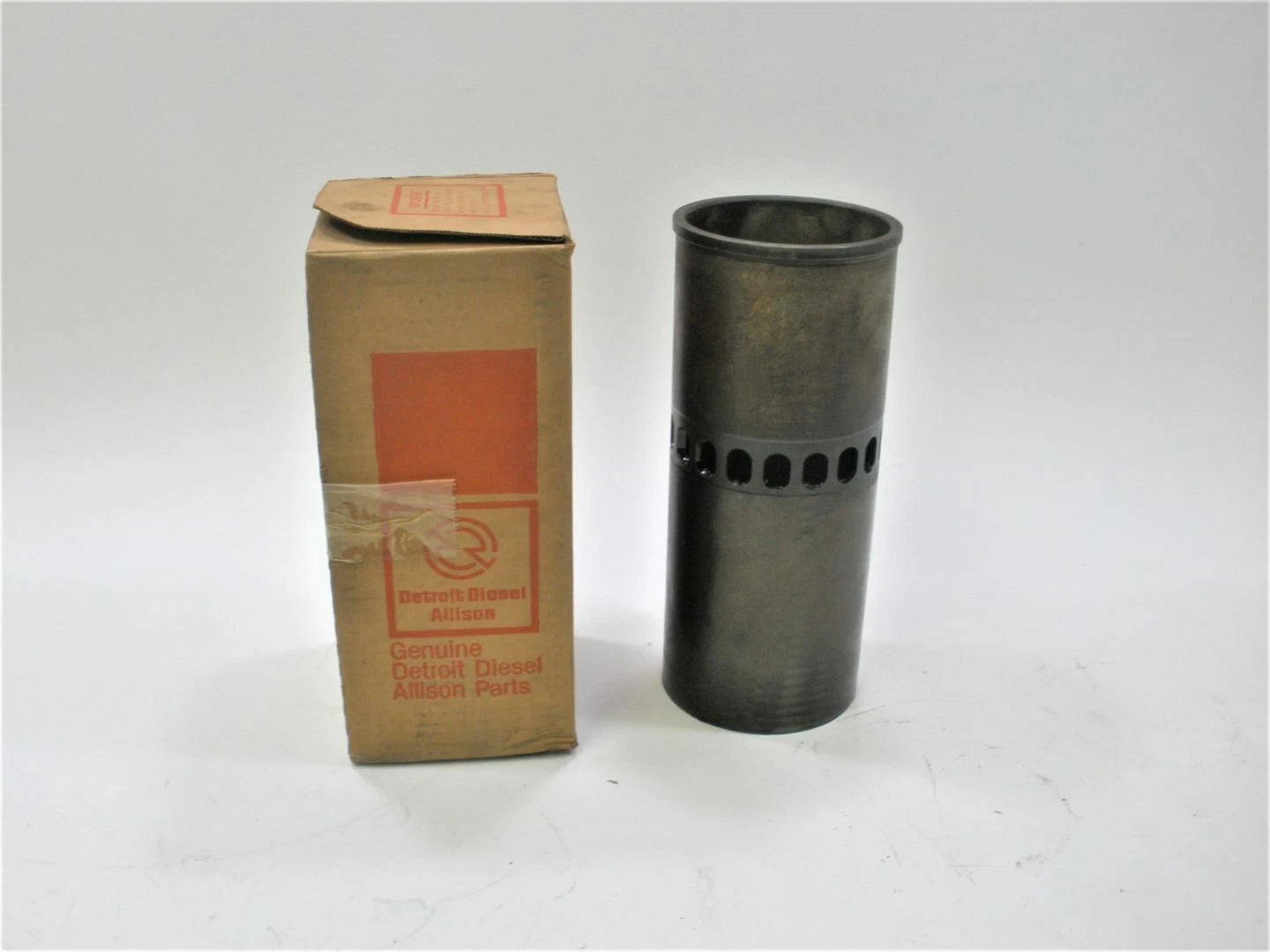 Detroit Diesel 23504931 Motor Cylinder Sleeve Liner *For 71 Series