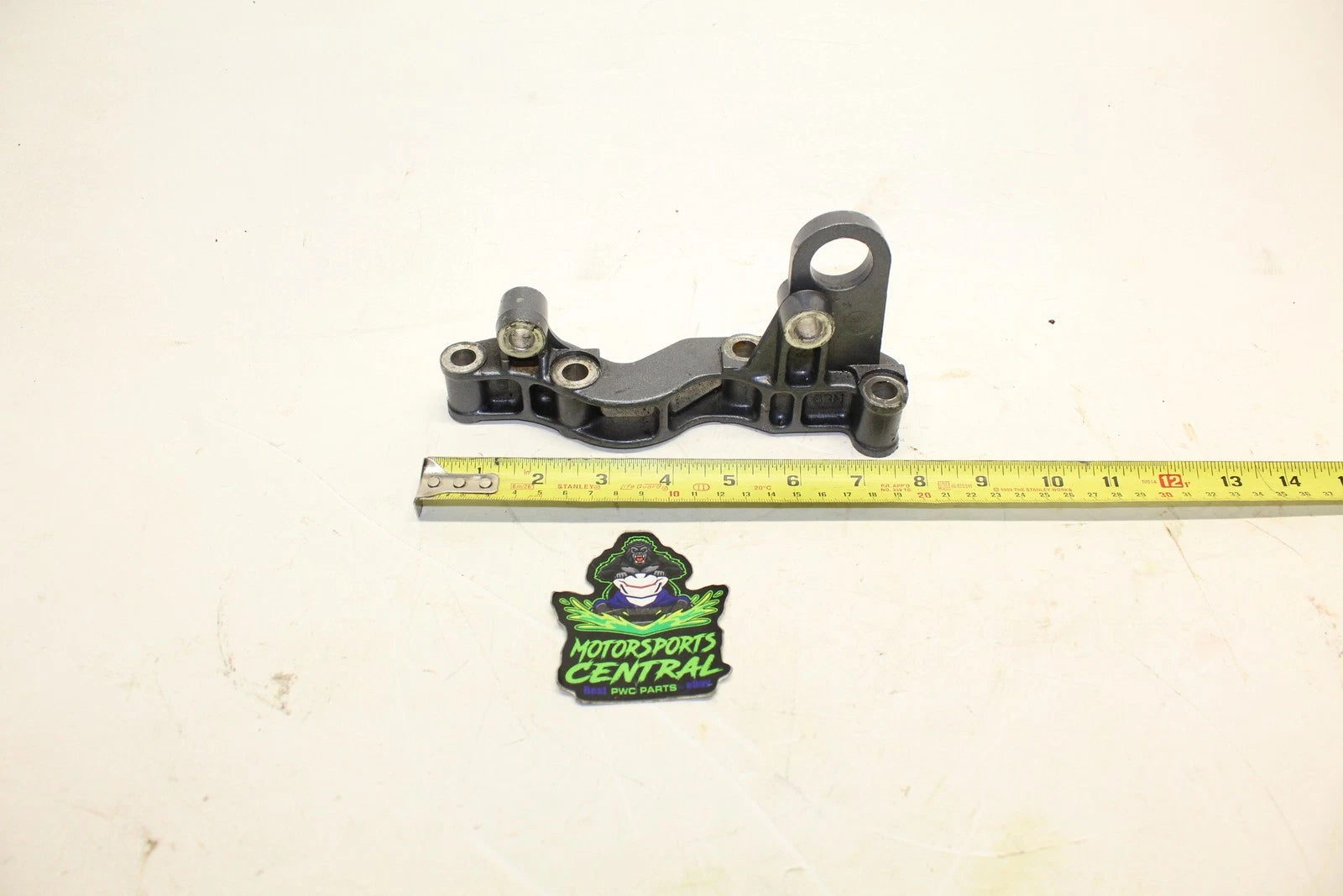 Yamaha Wave Raider Venture 1100 Exhaust Pipe Bracket Muffler Stay 63m