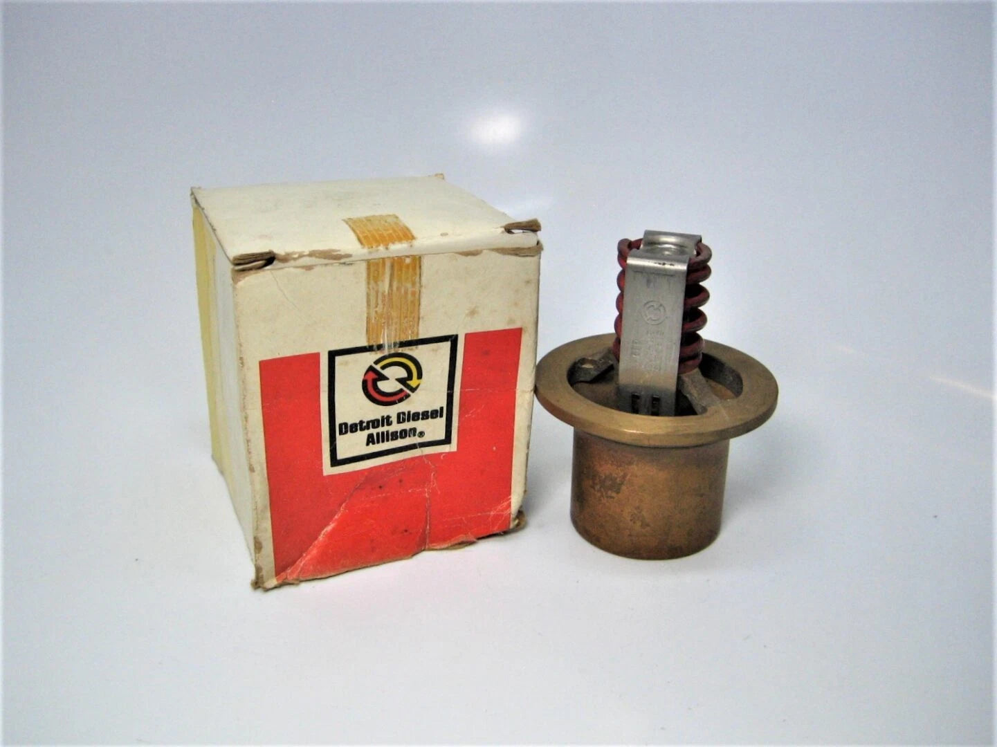 Detroit Diesel 5143210 Oem ~New~ 2.6l 3v53 / 3.5l 4v53 Engine 170°