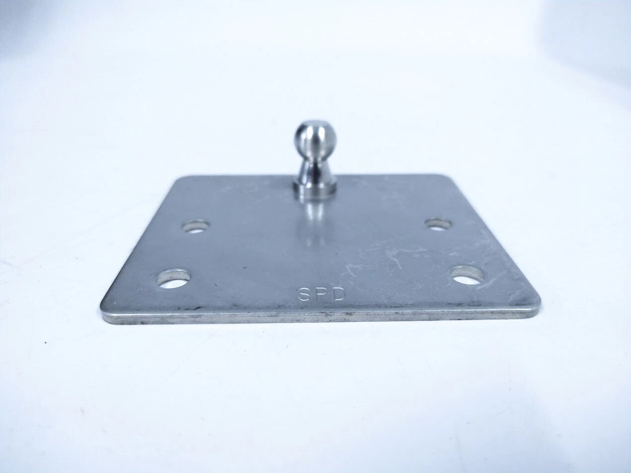 Spd 1886, Flat Mounting Bracket With Ball Stud | Hook & Hull Co