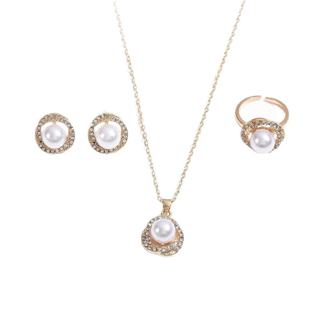 Vintage Pearl Necklace Set