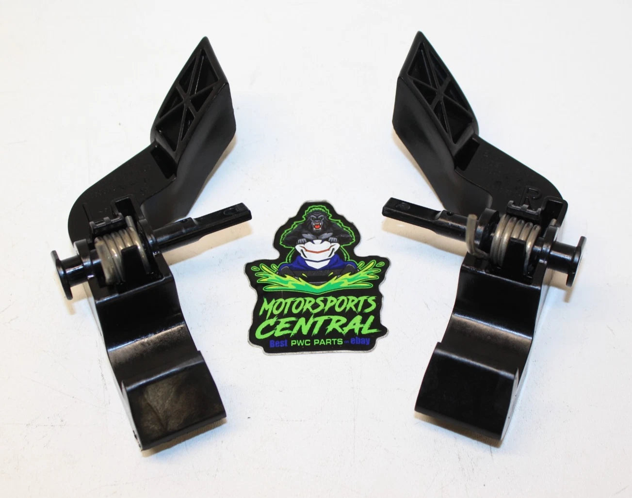 18-25 Sea-doo Gtx Wake Fish Pro Rxt-x Rxt Front Storage Bin Latch