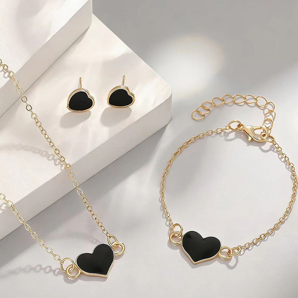 Heart-shaped Pendant Jewelry Set