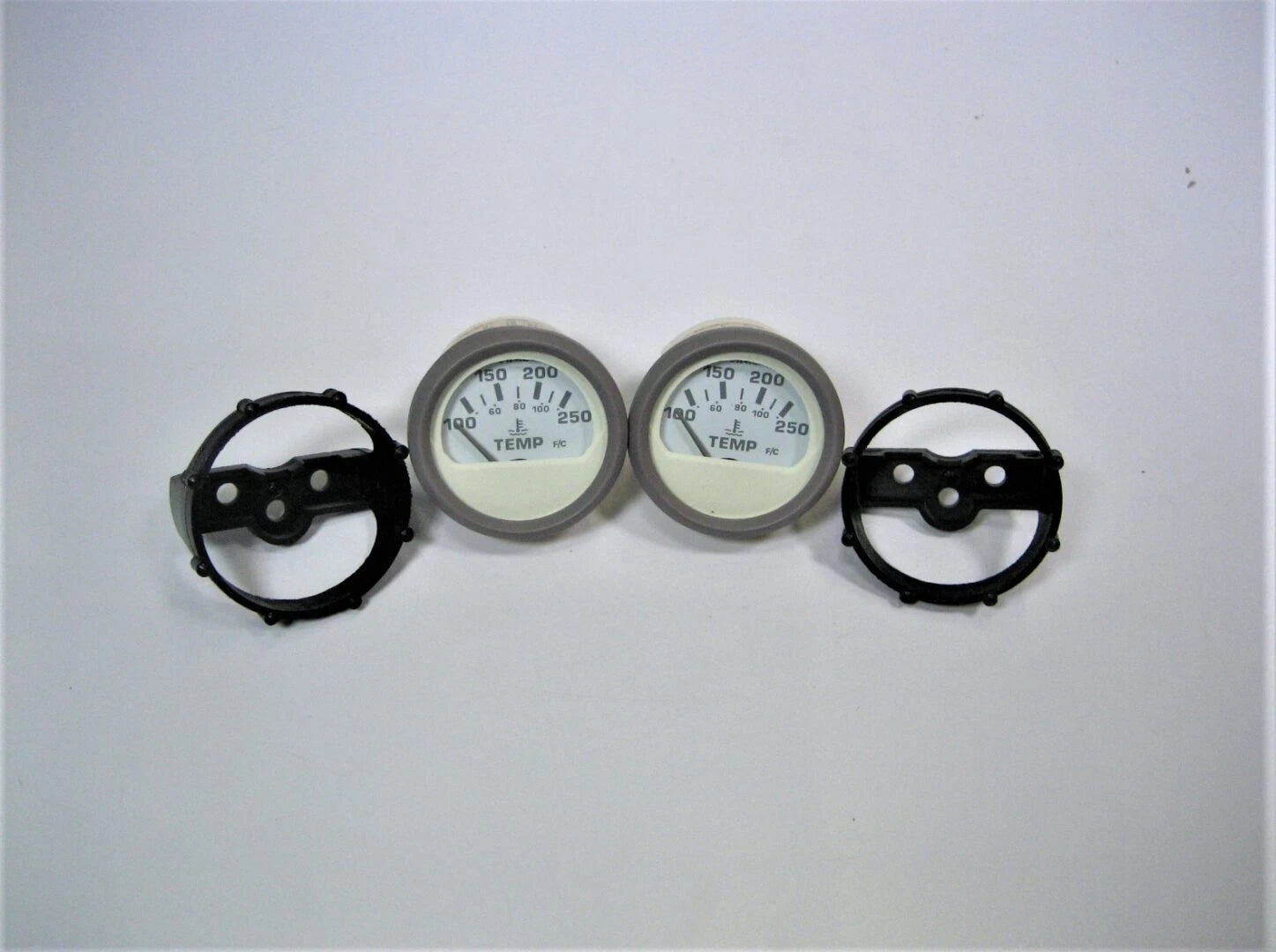Faria Gp9148a *Qty 2* New 2" White 100-250°f | Hook & Hull Co