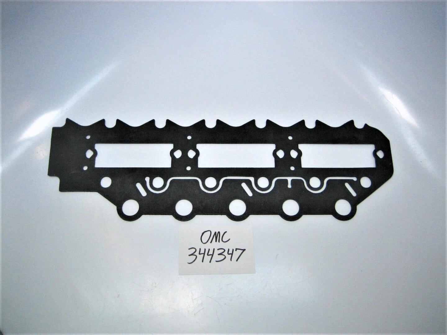 Omc 344347 Oem New Evinrude Johnson Starboard Intake Manifold To