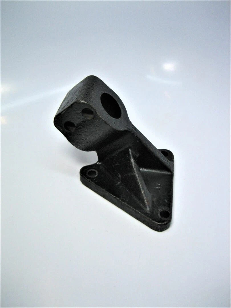 Chevrolet 53-1004 *Oem* Left-hand 3-point Front Engine Mount For 305