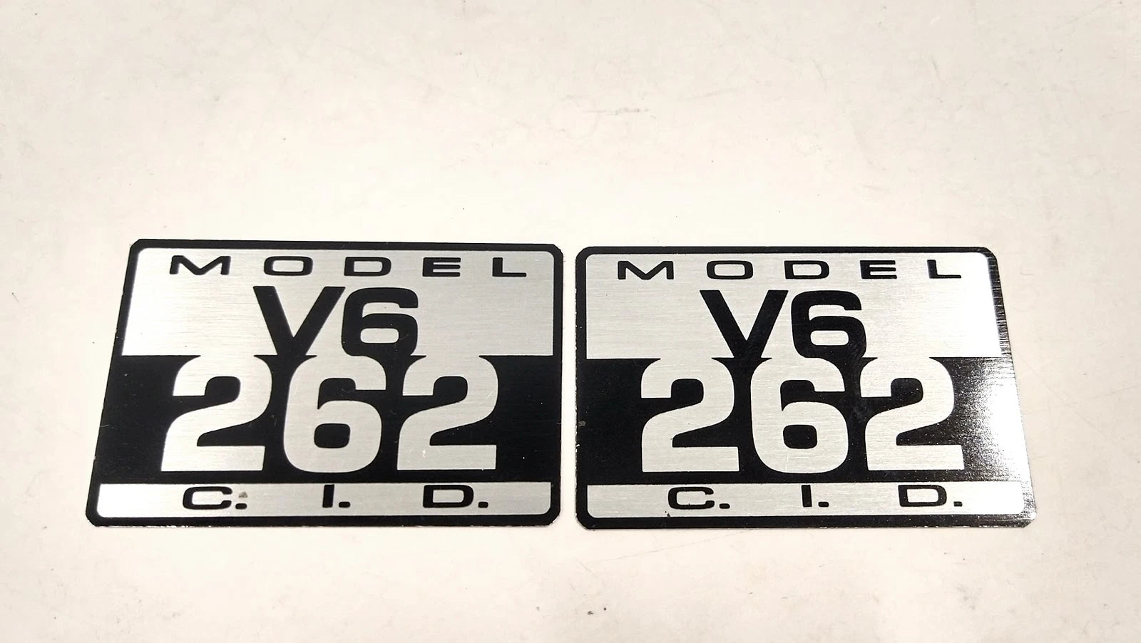 Crusader – 262 V6 – Aluminum 262 Decal ( 2 Pack ) | Hook & Hull Co