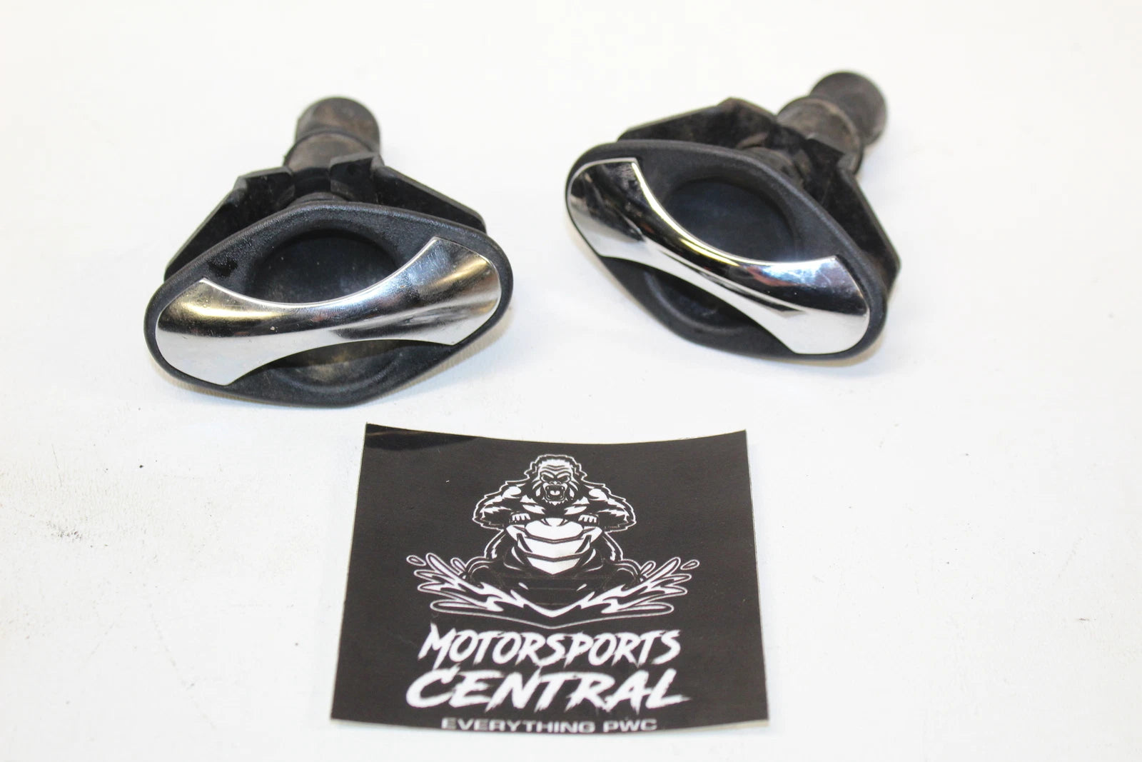 (1) Seadoo Gtx Gti Lrv Eyehook Cargo Hold Holder Eyelet Chrome
