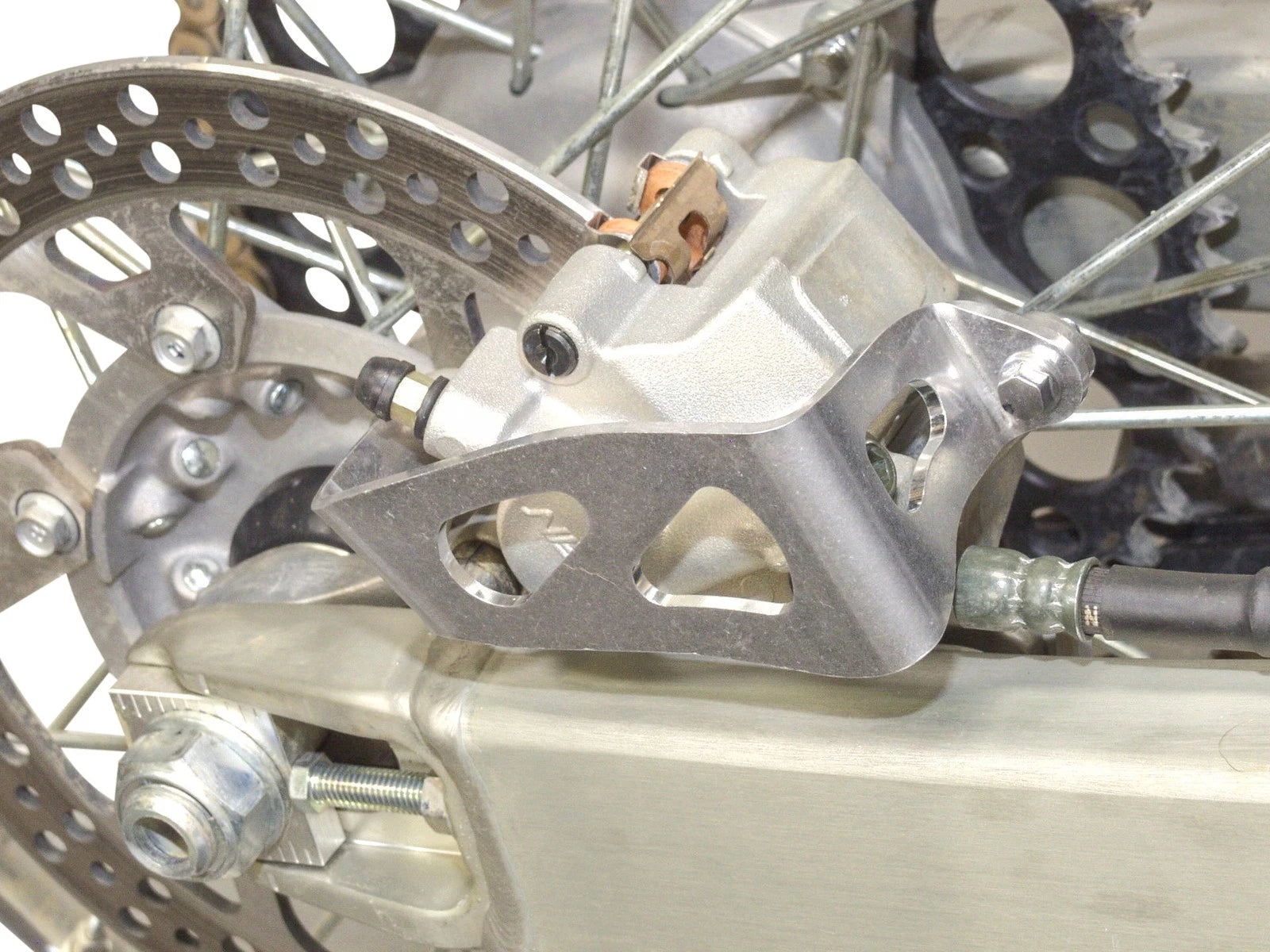 Works Aluminum Rear Caliper Guard – Fits Yamaha Yz450f, Yz125x &