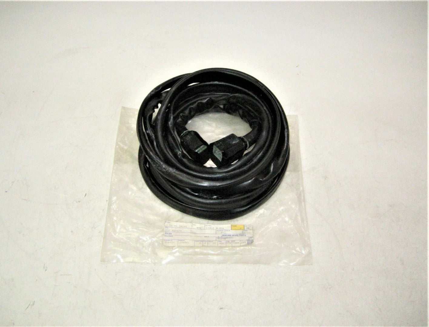 Volvo Penta 835670 Instrument Panel 20' Cable Block Trunk
