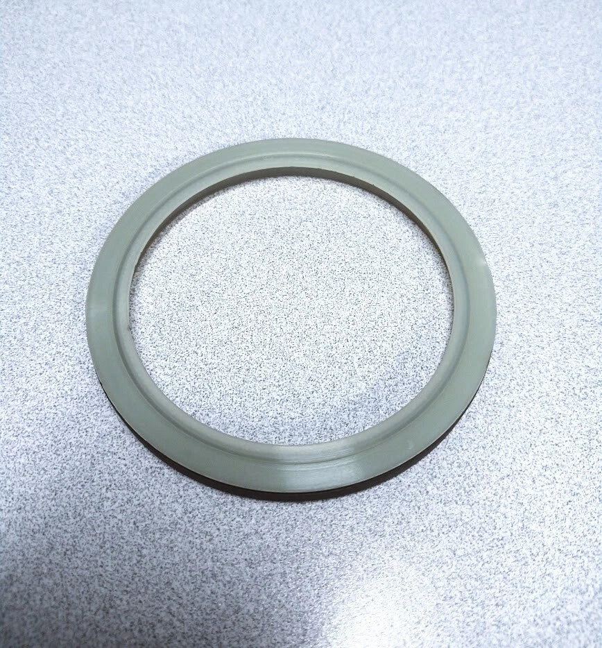 '-New- Volvo Penta 6842160, Crank Shaft Seal, Oem