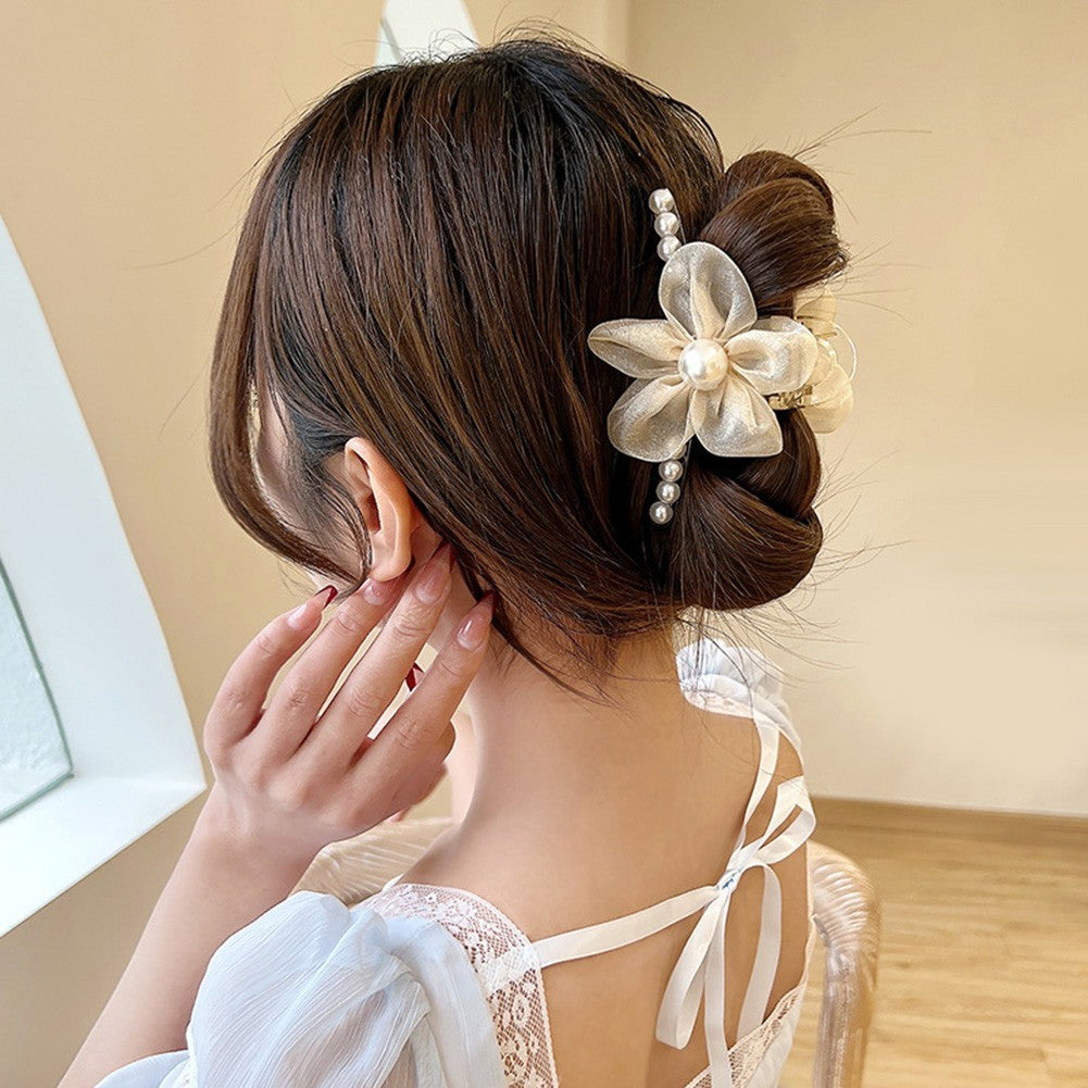 Camellia Gripper for Hair Styling
