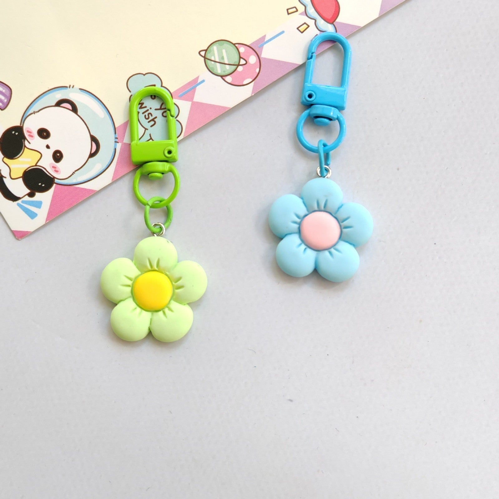 Fivepetaled Resin Flower Keychain for Bags