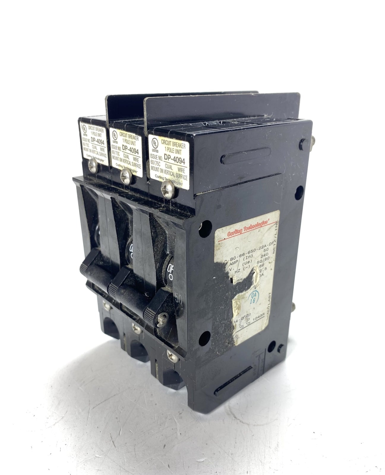 Carling Technologies Ea3-b0-66-650-22a-df, Circuit Breaker 240V, 62.5