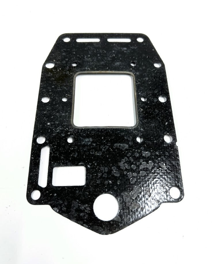 Suzuki 52113-94730, Driveshaft Housing Gasket, Oem