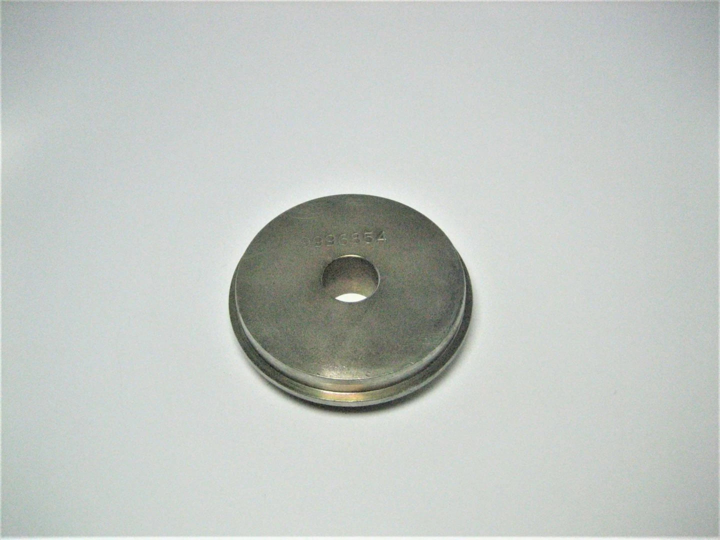 Volvo Penta 9996854 Marine Boat Engine Motor Mandrel Pressure Plate