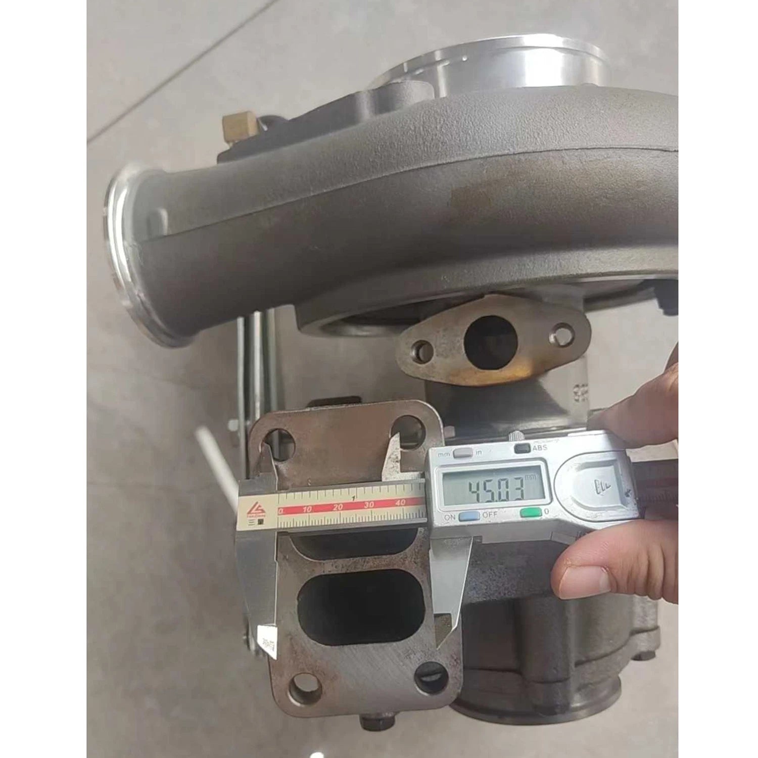 Hx35w Turbocharger 3599479 3599480 4033074 For Cummins 6b 6btaa 5.9l