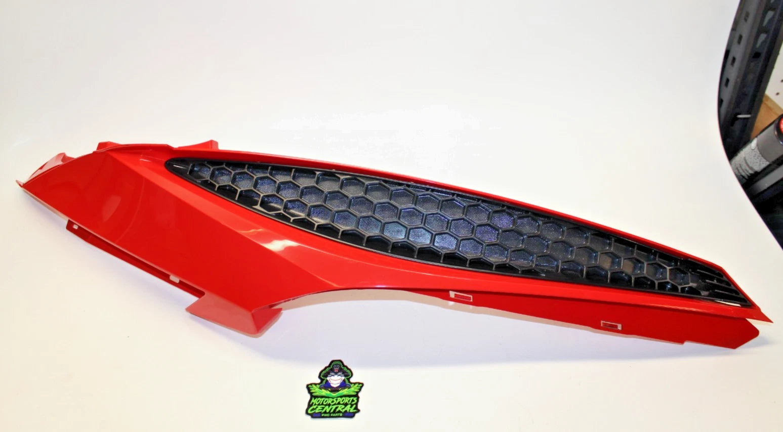 Sea-doo Wake Pro Rh Right Body Front Cover Panel Red Grill Freshwater