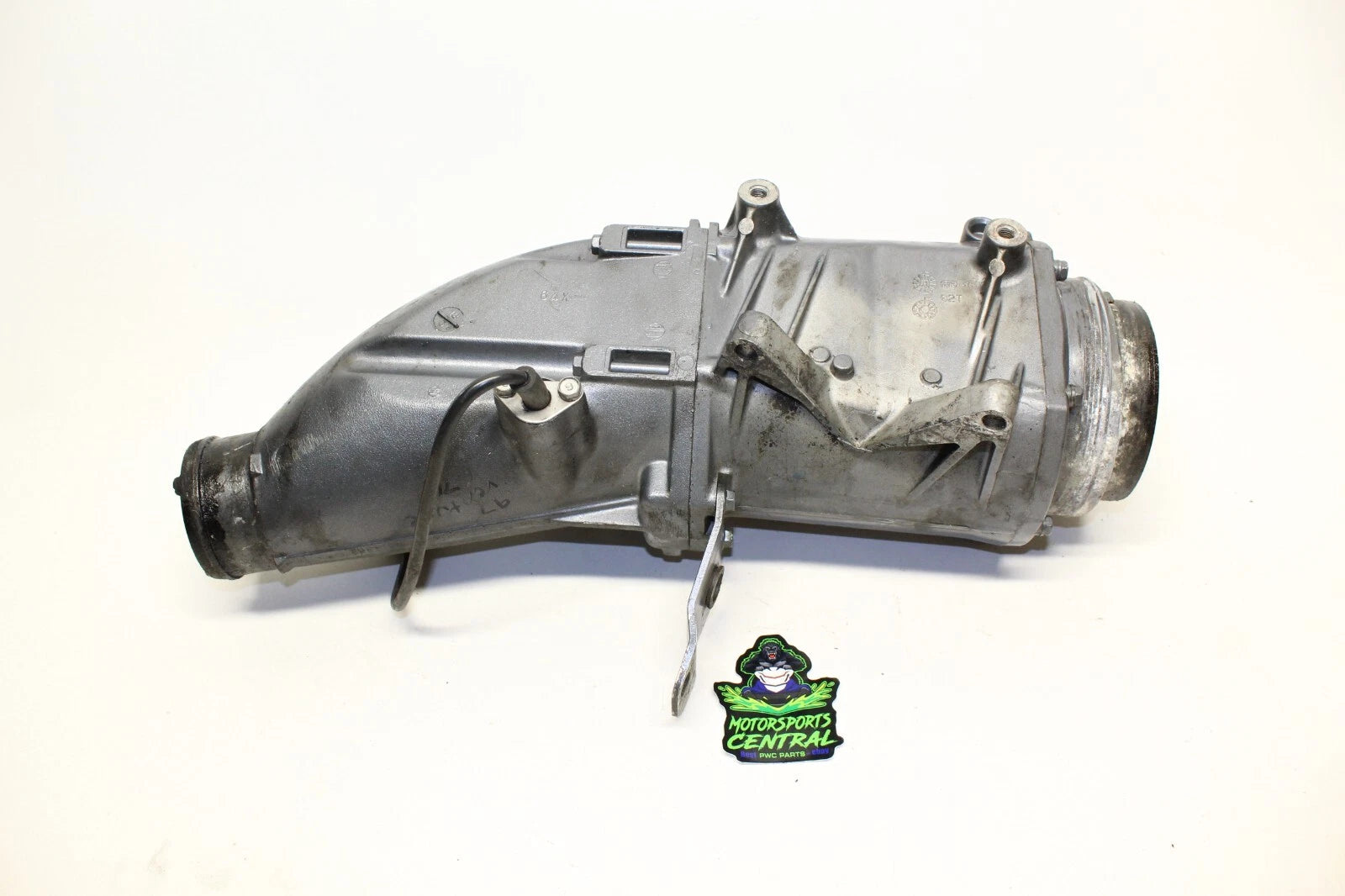 Yamaha Wave Raider Venture 760 Exhaust Stinger Pipe Muffler Chamber