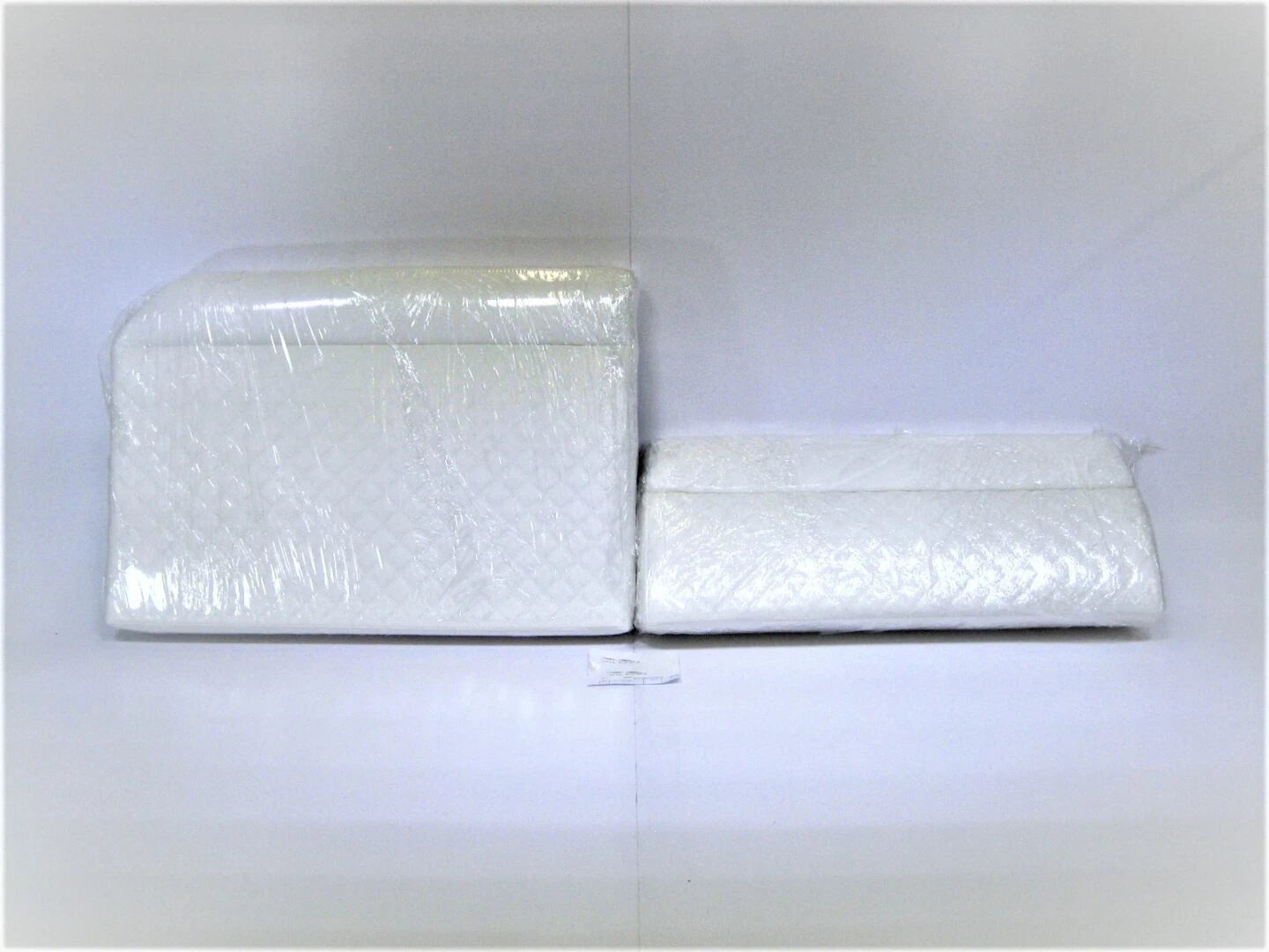 Galeon Yachts 460 Flybridge Cockpit White Upholstered Bench Cushion