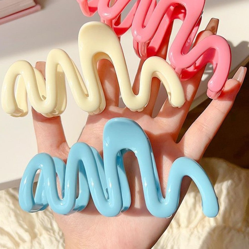 Wave Grab Clips Creative Hairstyles Event