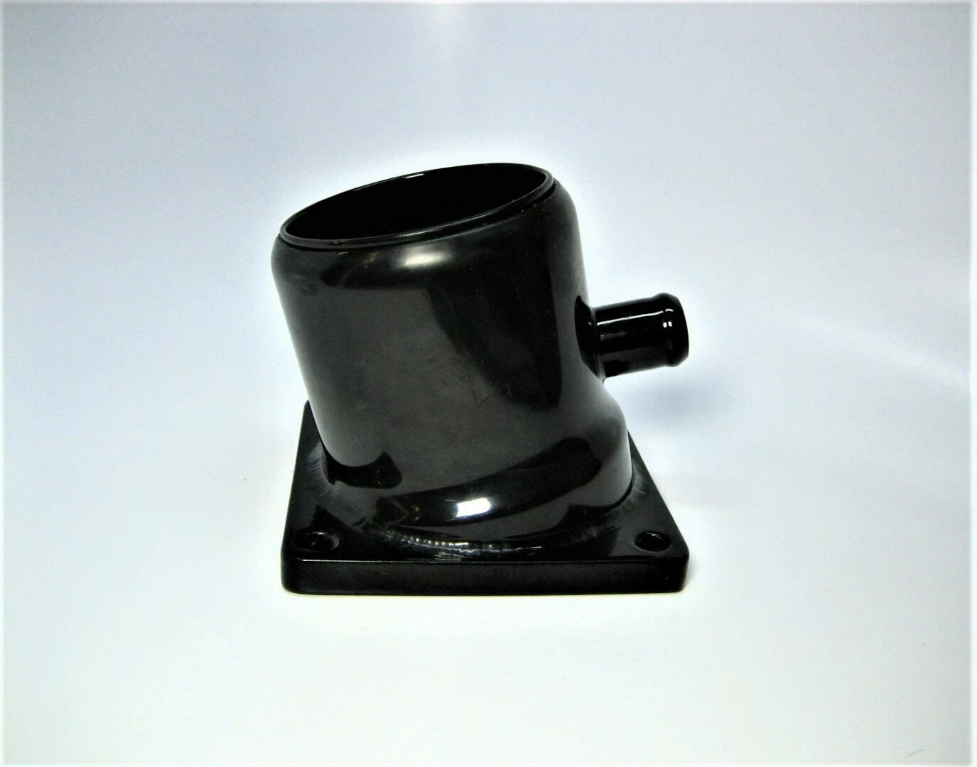 Mg-363 Black Aluminum Angled 3-1/2" I.d. X 3-3/4" O.d.