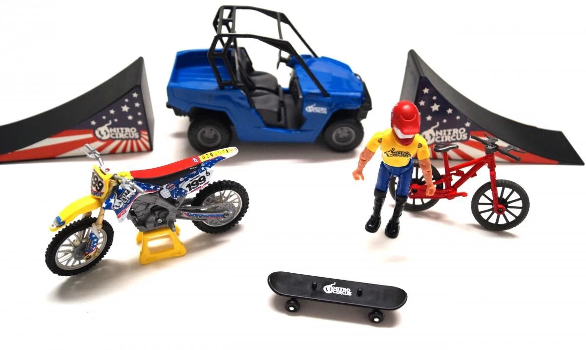 Newray Die Cast Model Nitro Circus Play Set, With Pastrana Mx Bike,