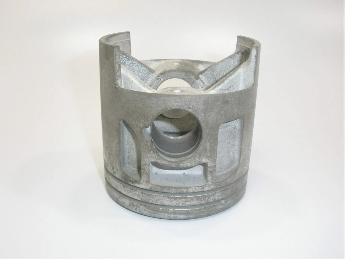 Marine Boat Engine Motor Flat Top Piston *New* * | Hook & Hull Co