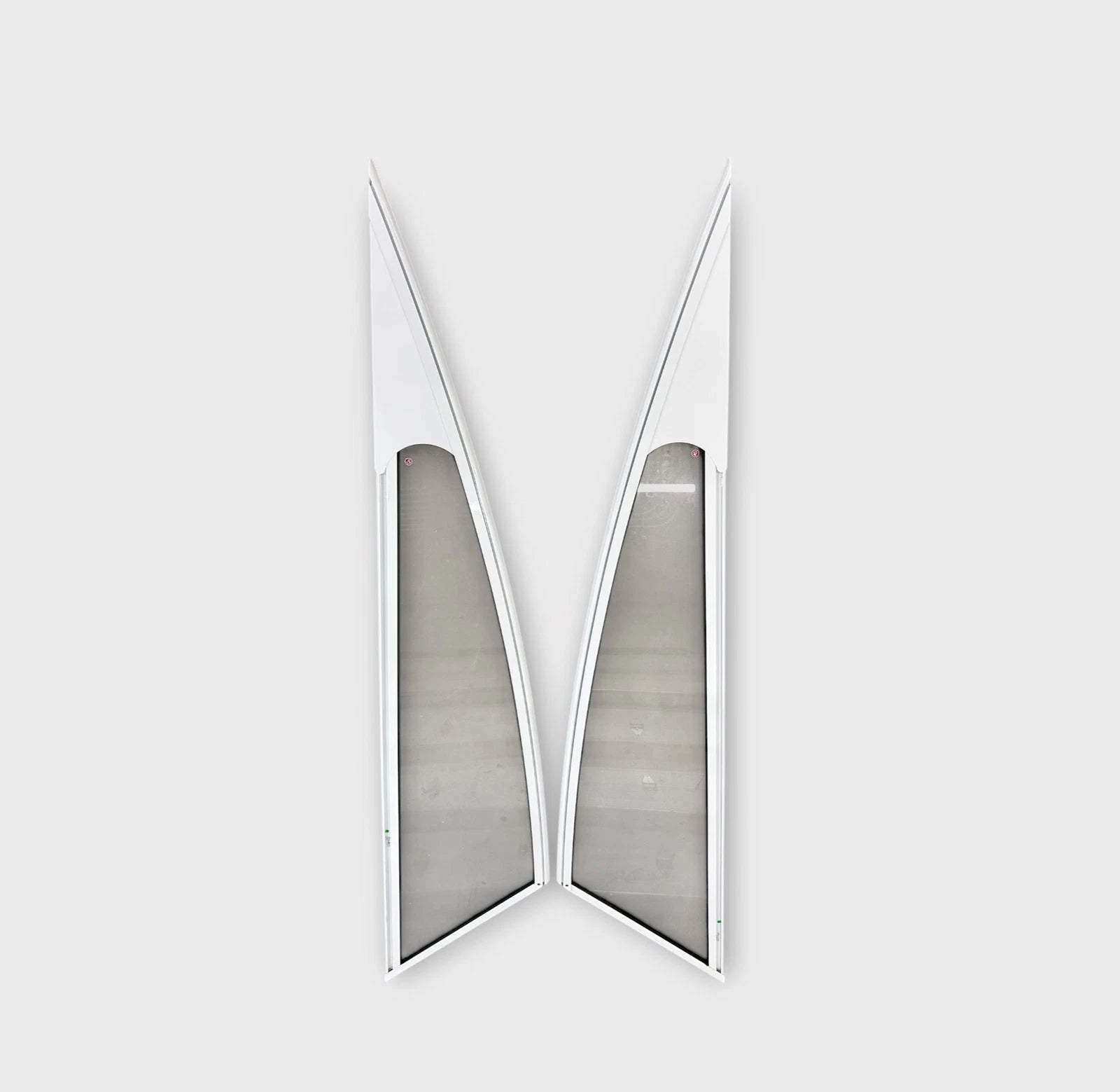 Taylor Made Pro Line 32 Express Boat Side Windshield Port &Amp;