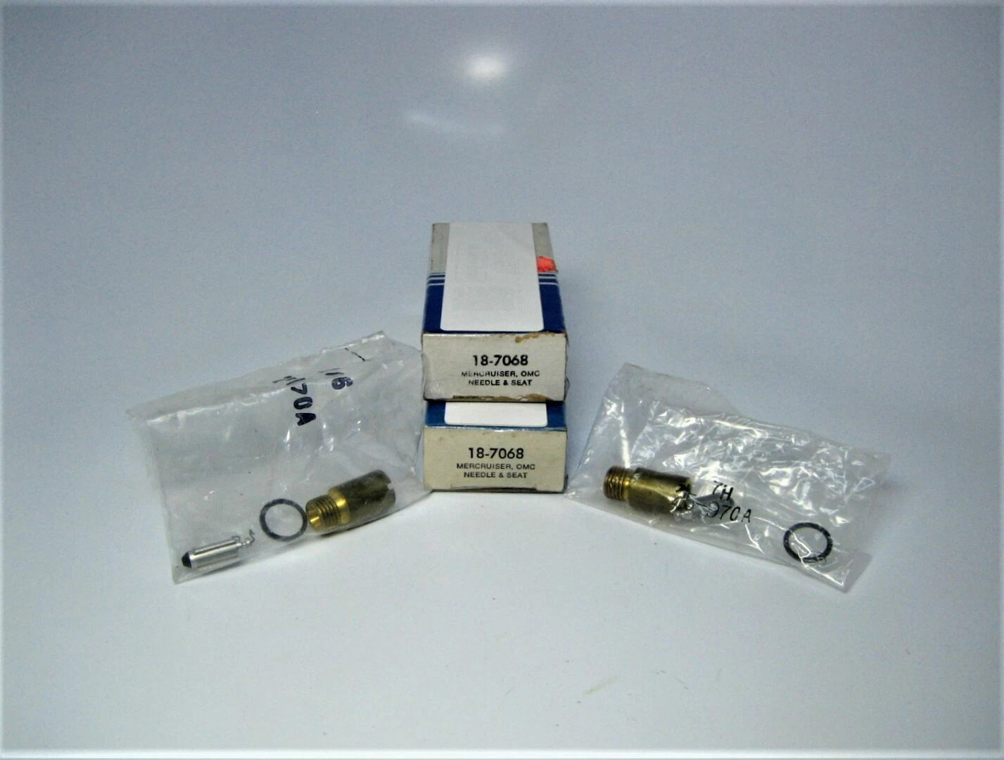 Sierra 18-7068 *Qty 2* ~New~ Carburetor Needle &Amp; Seat Kits For